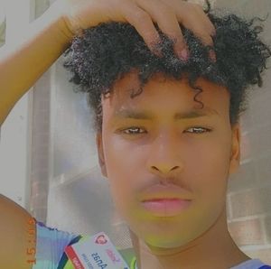 Meet your Posher, Anas